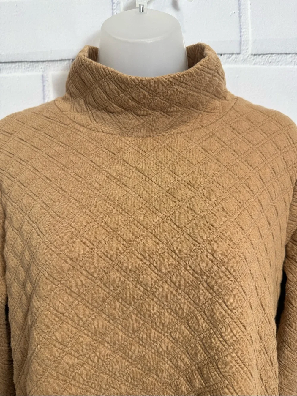 J.Crew Textured Turtleneck Sweater Camel Tan Size XS Cozy Chic neutral style